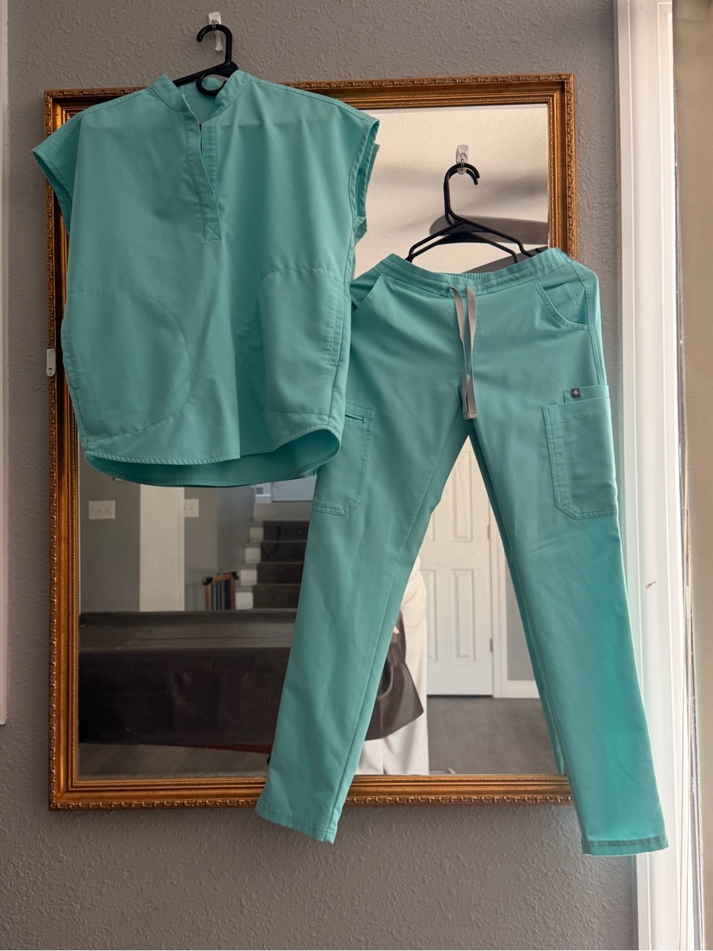 Figs seaglass Scrub Top & Drawstring Pants Set